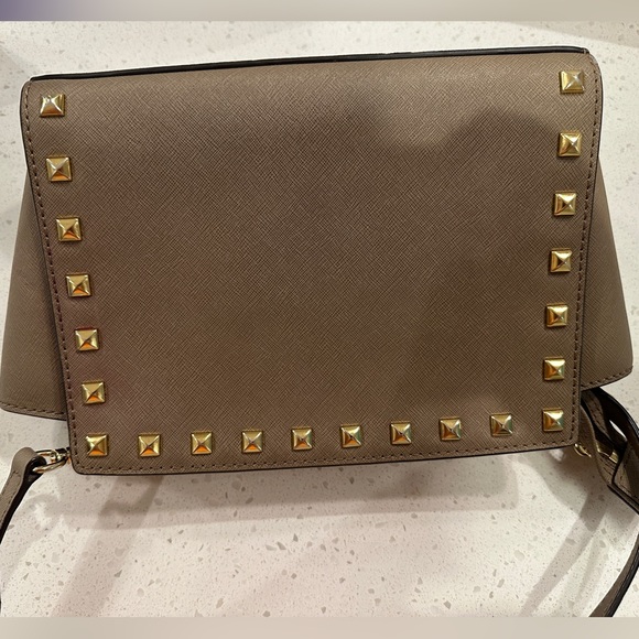 Michael Michael Kors Brown Studded Leather Selma Crossbody Bag - Picture 4 of 7